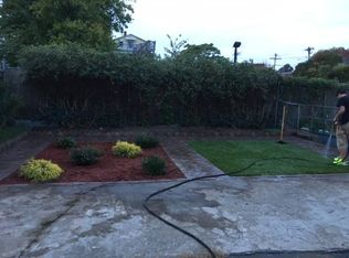 30 Myrtle St, Somerville, MA 02143