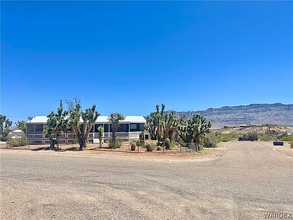 2nd image of 415 E Diamond Creek Cove