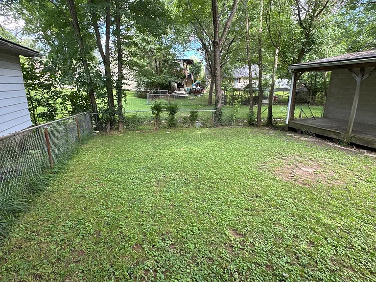 338 N Skyline Dr — Photo 38