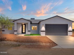 111 Espana Ct, Rio Rico, AZ 85648