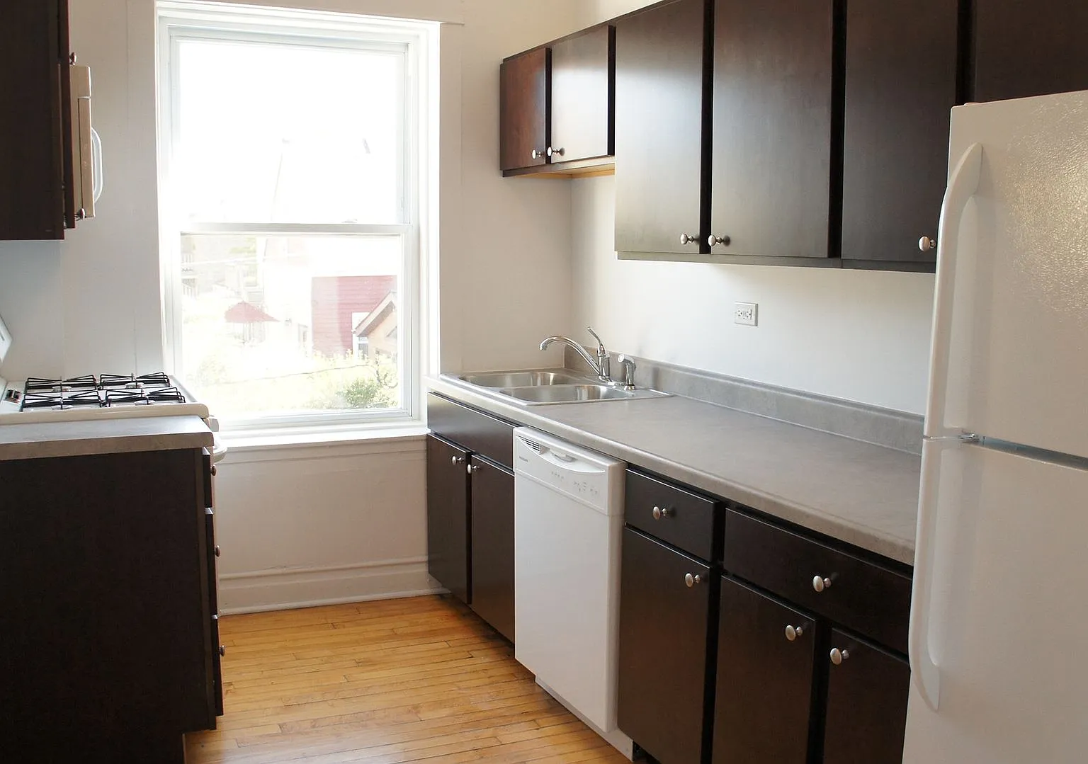 2915 George LLC — Photo 4