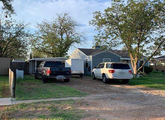 3rd image of 606 E 21st St