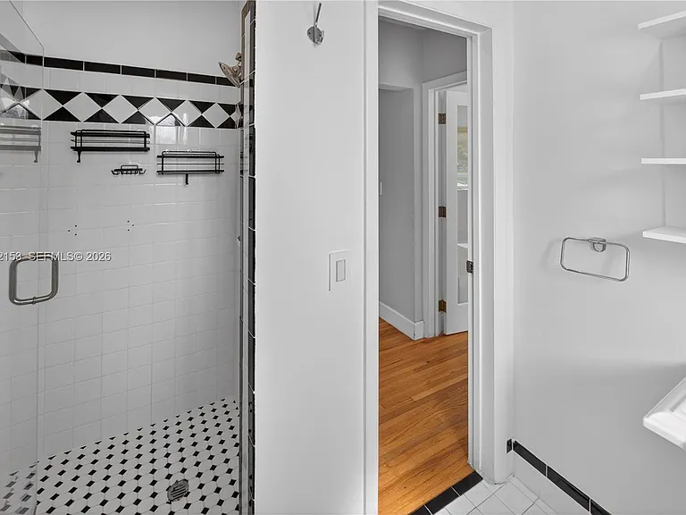 10025 NE 3rd Ave — Photo 33