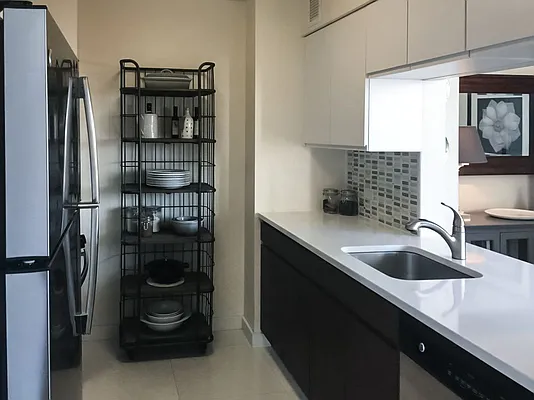 Rented by Kahen Properties | media 12