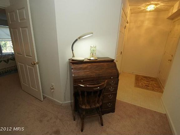 2nd image of 300 Hazelnut Ct APT B