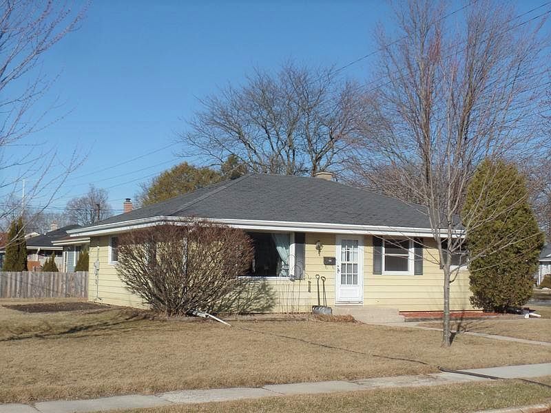 1st image of 1051 1st Ave