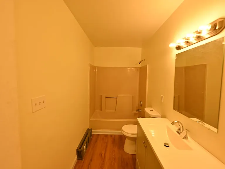 217 1st St #1 — Photo 14