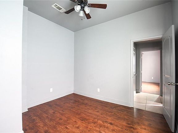 2nd image of 3613 Iberville St #11595662