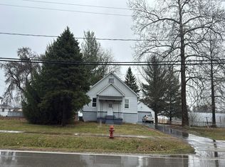 1248 N 7th St, Riverton, IL