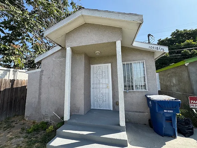 10518 1/2 Lou Dillon Ave — Photo 7