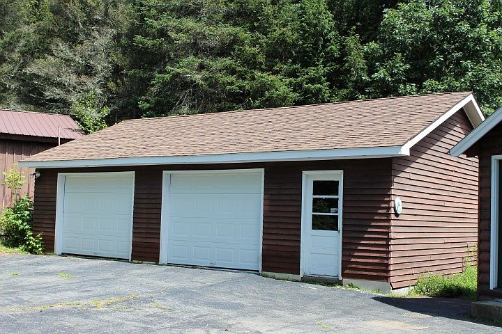 2nd image of 118 Moose Ln