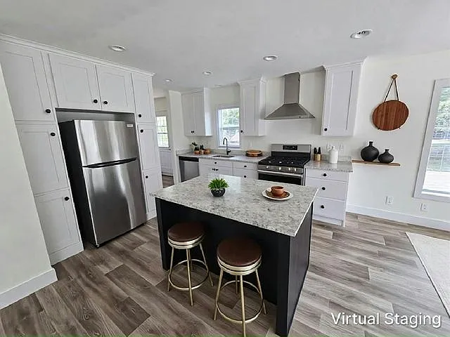 2 bed, 2.0 bath, 1056 sqft, $1,605 — Photo 3