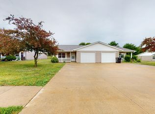 301 N Dogwood St #25CF14FD2, Savannah, MO 64485