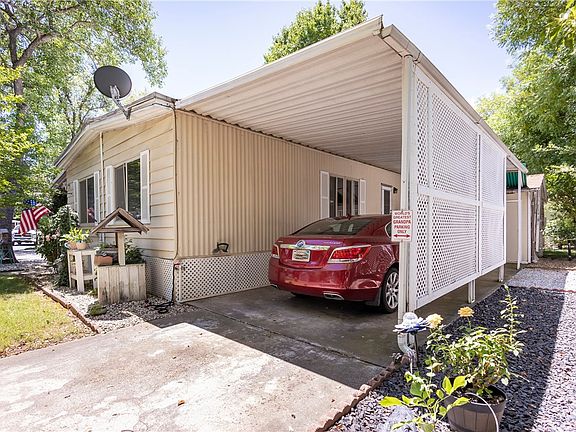 3rd image of 567 E Lassen Ave #610