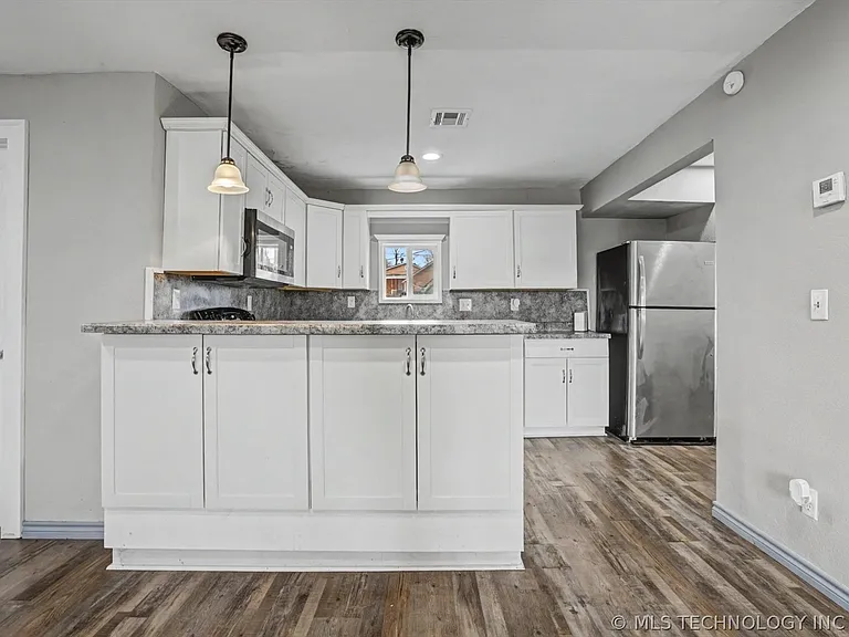 26 S Urbana Ave — Photo 7