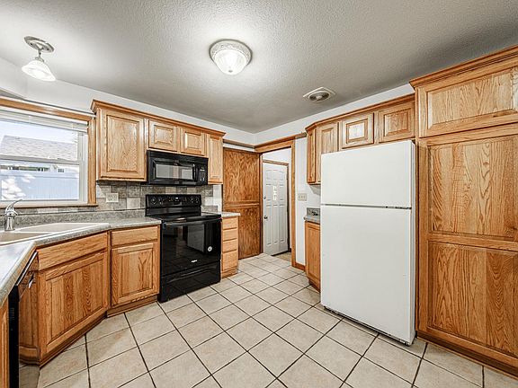 2nd image of 4214 W Portage STREET