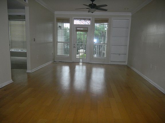 Additional Living Room