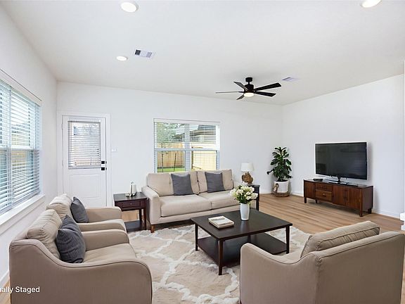 4th image of 1947 Longmire Villas Ct