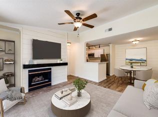 522 Granville Ct, Sandy Springs, GA 30328