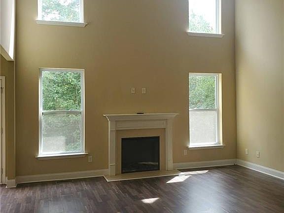 2nd image of 798 Still Hill Ln