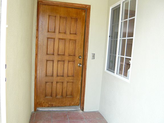 3rd image of 3236 E Hilltonia Dr