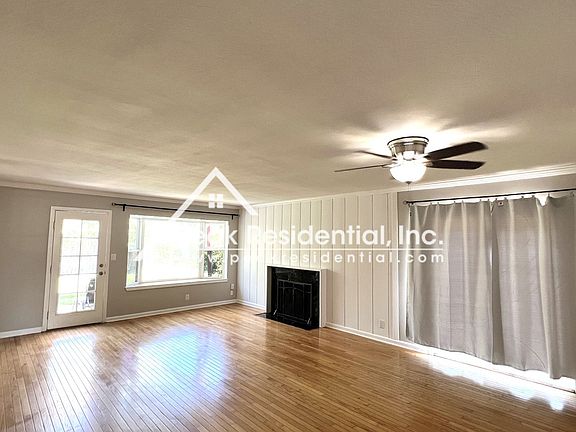 2nd image of 3437 Kentfield Dr