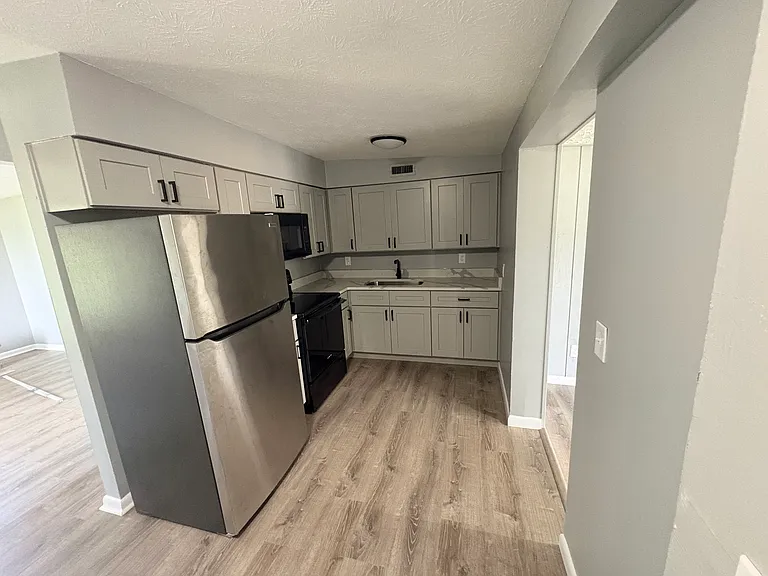 3781 Ribault Scenic Dr — Photo 5