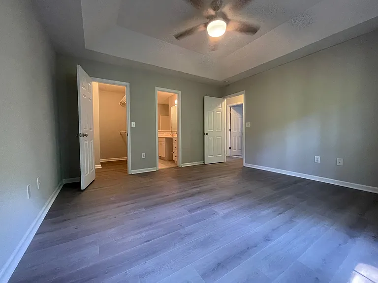 418 Callie Dr — Photo 17