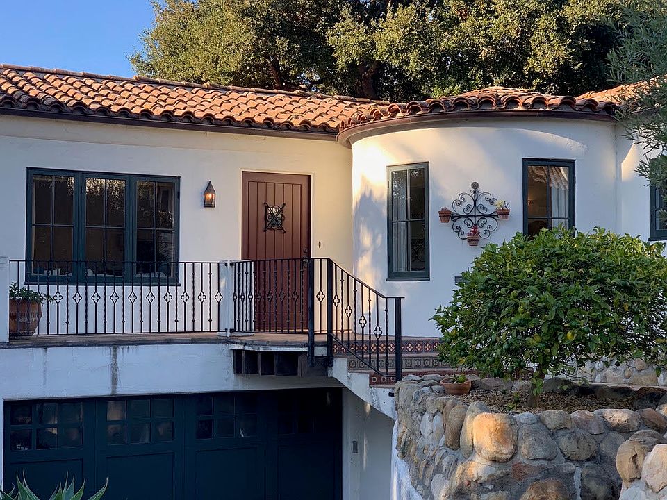 1st image of 2219 Chapala St