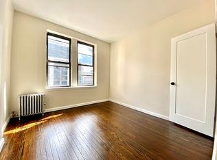 39-25 29th St #3-B, Long Island City, NY 11101