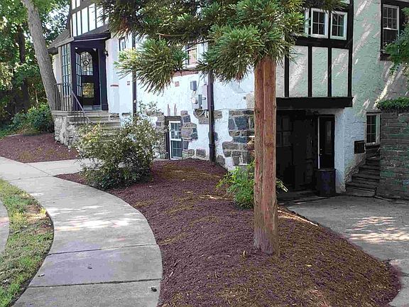 Side view of front of house