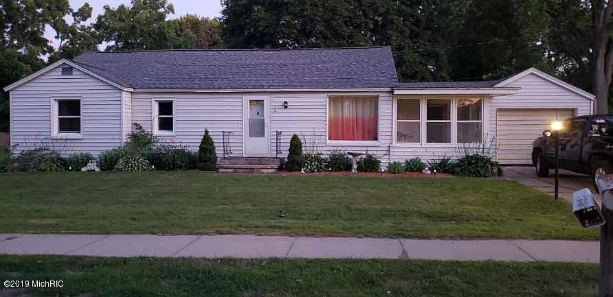 1st image of 116 E Brink St