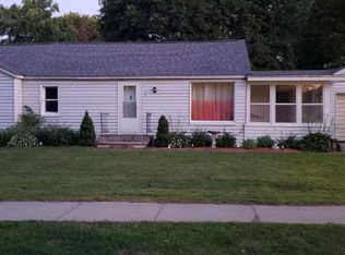 116 E Brink St, Grant, MI 49327