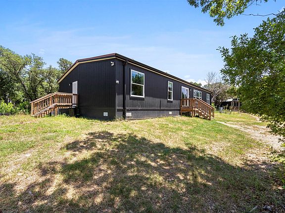 2nd image of 4674 Azle Hwy