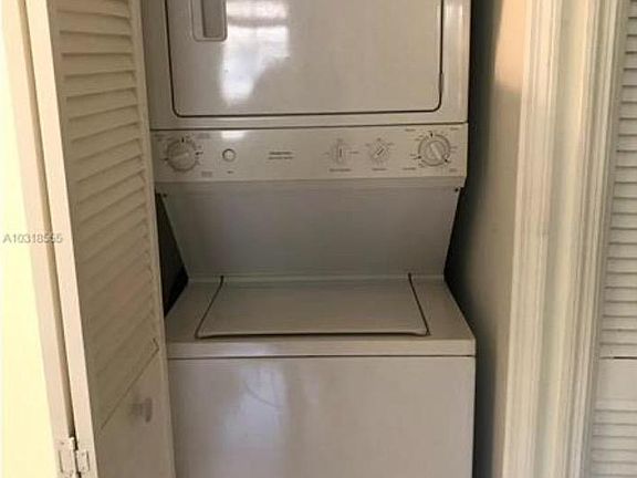 3rd image of 1250 SE 28th Ct Unit 106