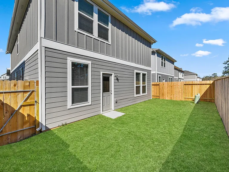 11751 Armadale Dr — Photo 16