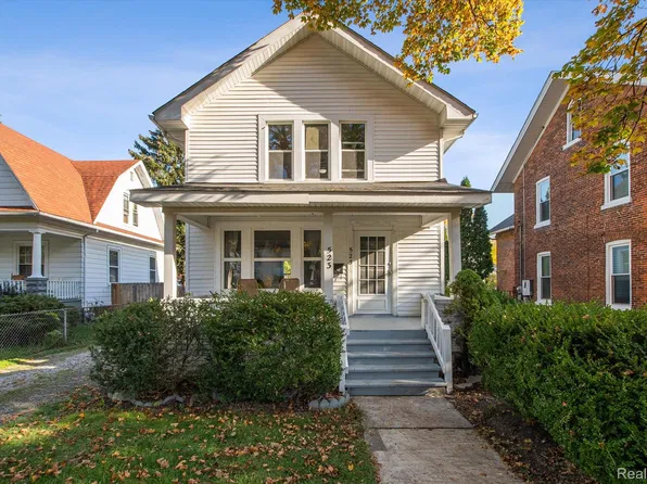 523 Smith St, Monroe, MI 48161