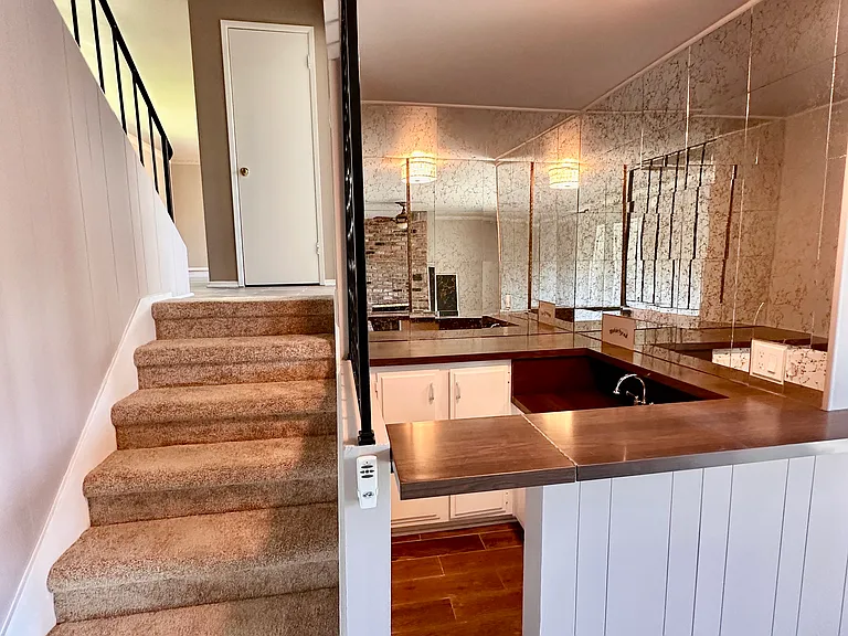 19331 Green Mountain Dr — Photo 17