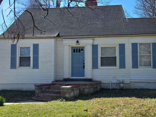 1124 E Washita St, Springfield, MO 65807