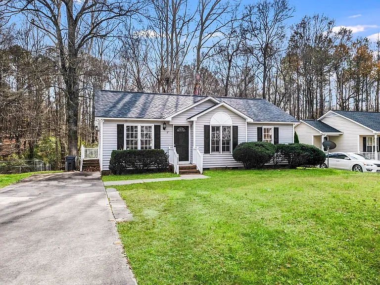 5932 Sandy Run — Photo 2