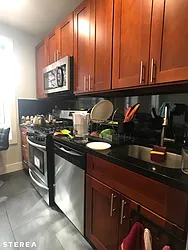 Rented by Sterea Agency
