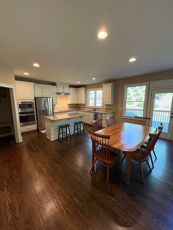 6040 Windjammer Point - Property Image