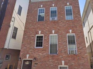 219 South St #1A, Jersey City, NJ 07307
