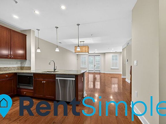 2nd image of 1418 N Rhodes St #B110