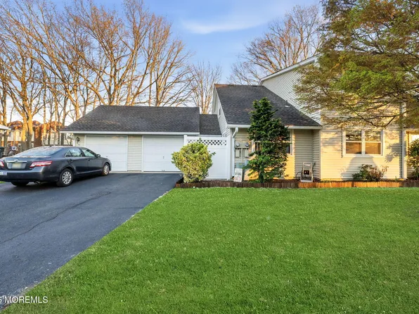 54 Kathy Court #4801, Brick, NJ 08724