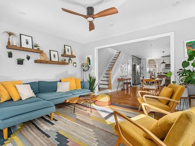659 E 43rd St, Brooklyn, NY, 11203