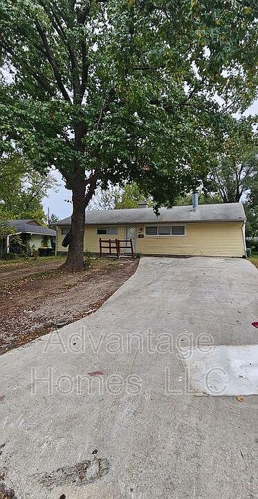 1st image of 11221 Palmer Ave
