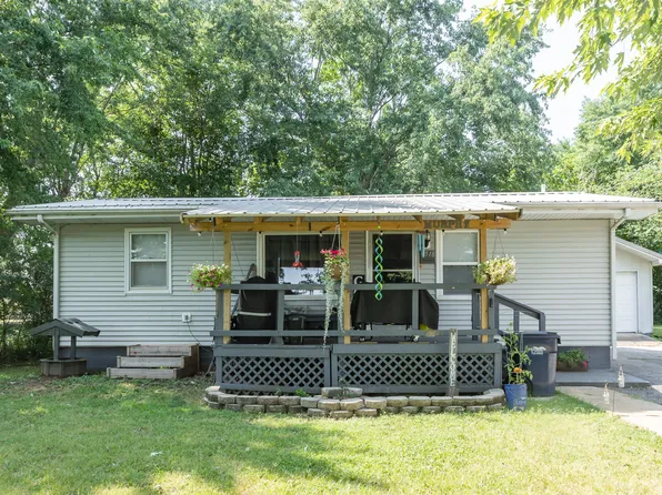 1518 W Commercial Street, Buffalo, MO 65622
