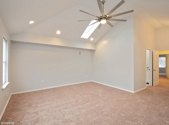 5th image of 9023 S Kingston Ave