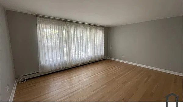 6025 W Montrose Ave — Photo 4